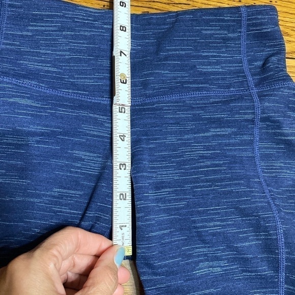 athleta Chaturanga Tight Mid Rise Jacquard Blue Gray Leggings size XSmall. - Picture 7 of 9